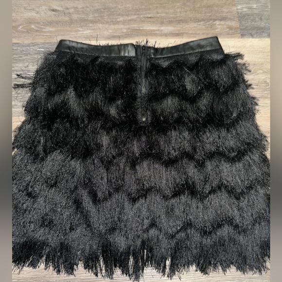 Sam Edelman Black Fringe Mini Skirt - Size 6 - Picture 4 of 6